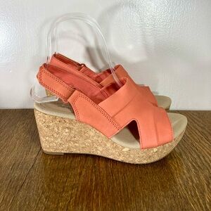 Clarks Annadel Eirwyn Leather Cork Wedge Sandal Women’s Size 6 Coral